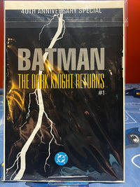 The Dark Knight Returns  #1 front cover &mdash; photo 2