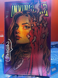 Invincible #1 front cover &mdash; photo 1